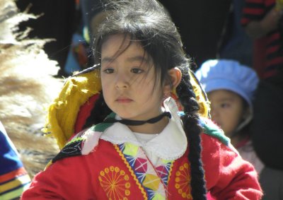 vestimenta de danza del Valle Sagrado de los Inkas