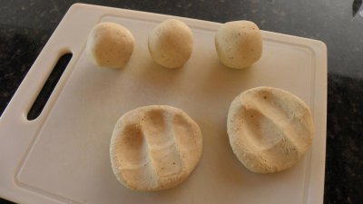 Balls made from the masa / dough