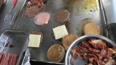 Hamburguesas with ham cheese and bacon
