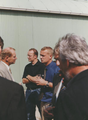 2 -7-1999 Barbeque ter gelegenheid hoogste punt nieuw OT- Gebouw