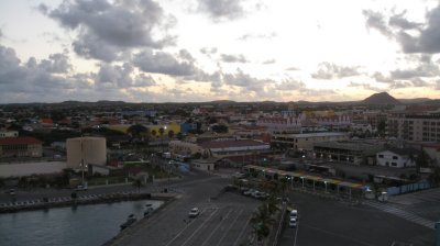 First glimpse of Oranjestad