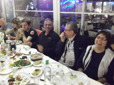 ev sahipleri ile beraber.JPG