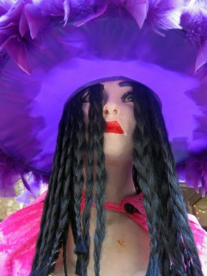Costume