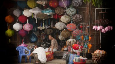 Business is slow at Hoi An lantern shop