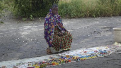 Vendor outside the lodge