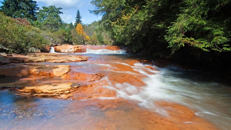 Douglas Falls