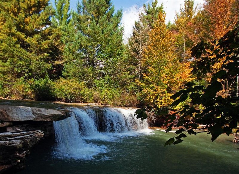 Douglas Falls