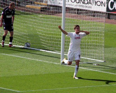 Fabio Celebrates