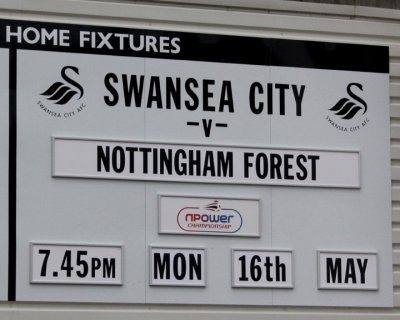 Swans v Forest Play Off  Semi May 2011