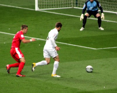 Borini Attacks Again
