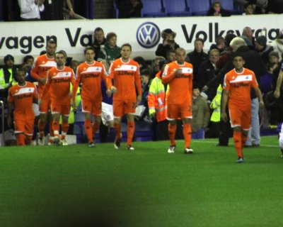 Teams Arrive