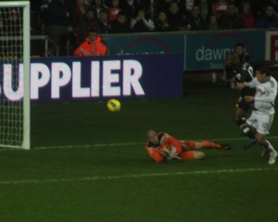 Friedel Under Pressure rom Graham