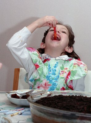 Maria eats worms