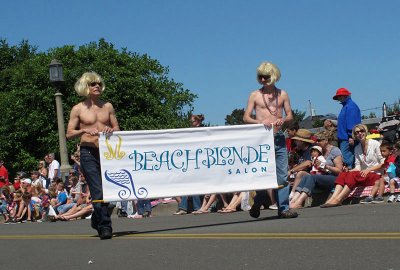 beach blondes