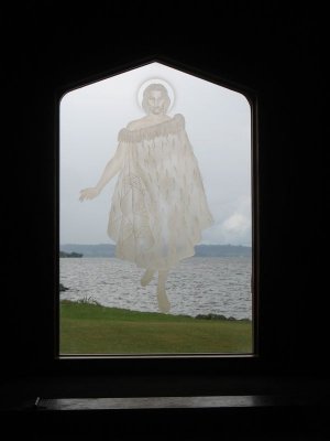 Maori Christ walks across the lake