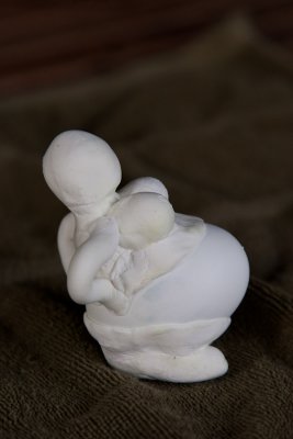 pregnant woman egg