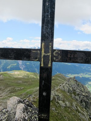 JHS represent (on summit of Risihorn)