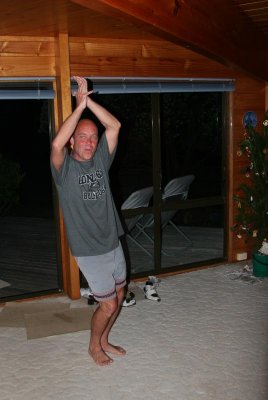 New Years Eve: Claude dancing the Flamengo..