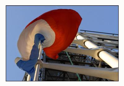 bleu blanc rouge on the  centre Ponpidou