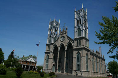 20060528_3038 Basilique Ste Anne de la perade.jpg