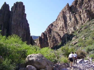 Hike_04 13 11_0002.JPG
