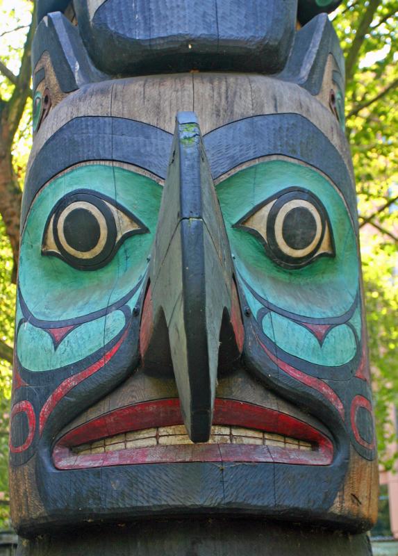 Totem Pole Face Of Tlingits Tribe Alaska ( Pioneer Square) photo ...