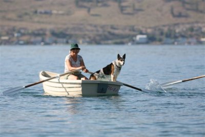 Manson Local Gail Bender And  Daisey  Keeping Watch For Pirates On Lake Chelan