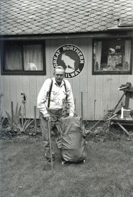 Bob Norton at Home in Skykomish 2004