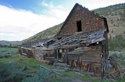  House near Nighthawk