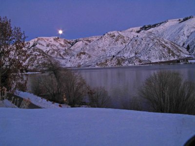  Columbia River Near Entiat With Full Moon Coming Up