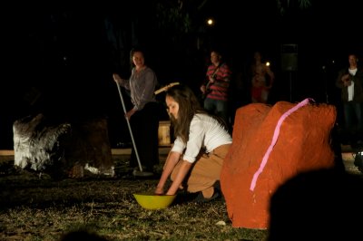 During European expansion many Aboriginal people work as domestic servants for white families.  Cooking ....