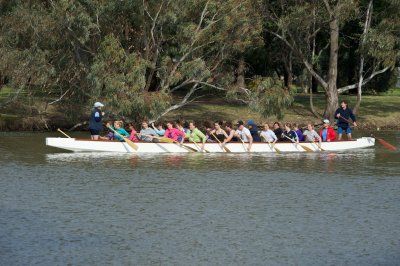 Dragon boat on the move