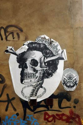 Brick Lane art skull 2