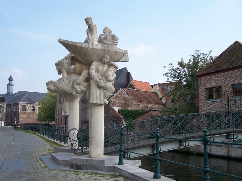 BRUG DER KEIZERLIJKE GENEUGTEN