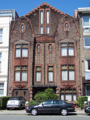 1925 HUIS IN AMSTERDAMSE STIJL