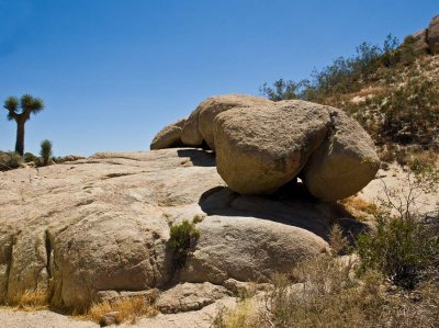 Rock formations, Mojave desert