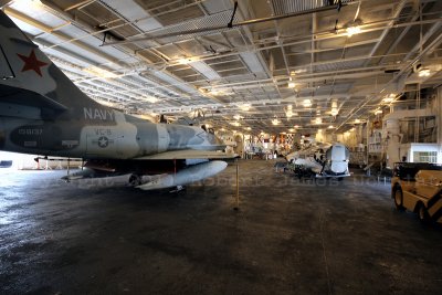 Hanger Deck looking astern.JPG