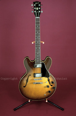 1987 Gibson ES-335 Dot.jpg
