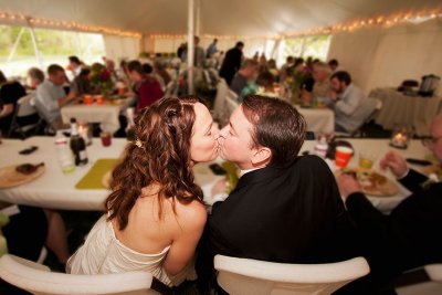 2011-5-21 7851 - Reception Kiss - M.jpg