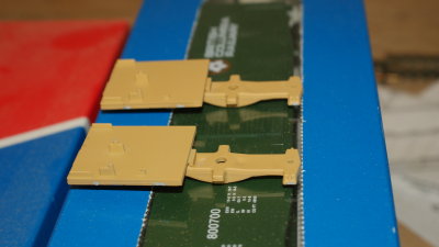 QTTX 130556 Bolsters.JPG