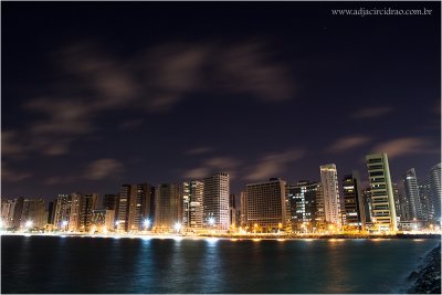 SkyLine Prédios e Mar 2