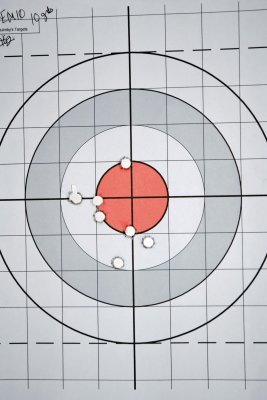 D80 - 10 mm - 04 - EM-10 target1  ASF1 1011132.jpg