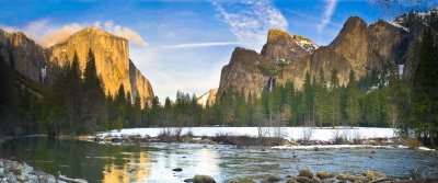 El Capitan Bridalveil Falls pano 3.jpg