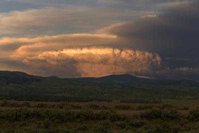 Mushroom cloud 1, Grand Tetons