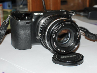 NIKKOR 50 mm - 1.8 AI-S