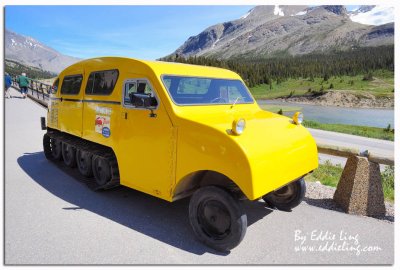 1st generation of snowmobile to Columbia Icefield Glacier