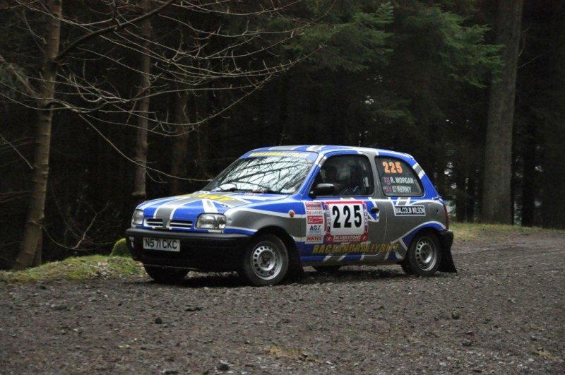 Car 225 Laura Kenny and Rhys Morgan.jpg
