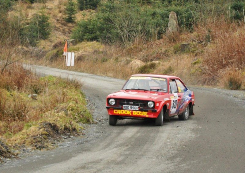 Car 328 Simon Crook and Alister Crook.jpg