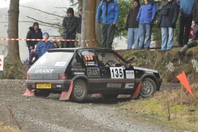 Car 135 Dave Crozier and Graeme Rumney.jpg