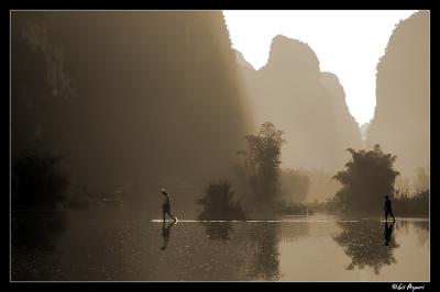Crossing the Yulong River in early morning